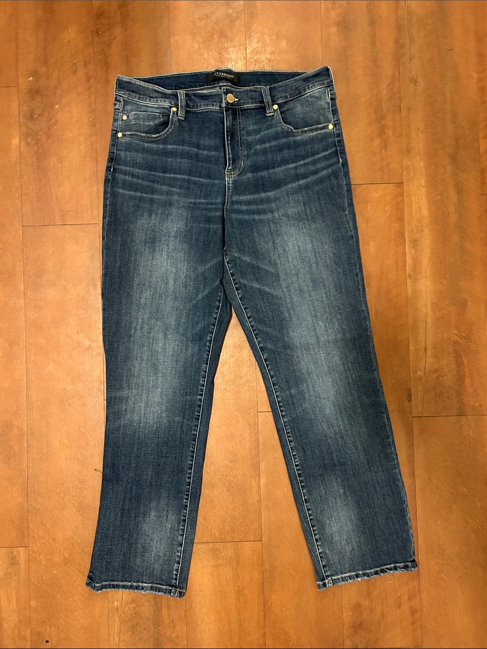 Women’s Blue Straight-Leg Jeans